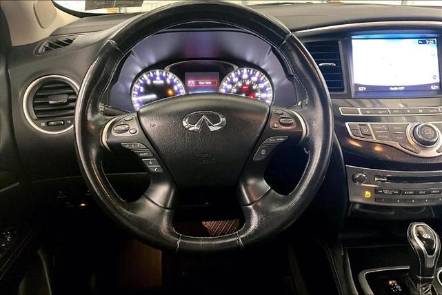 Photo of 2017 Black INFINITI QX60