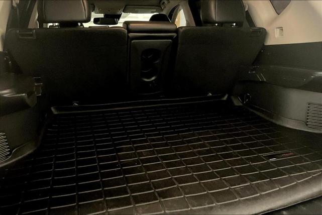 Photo of 2018 Caspian Blue Nissan Rogue