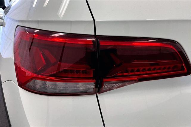 Photo of 2023 Pure White Volkswagen Taos