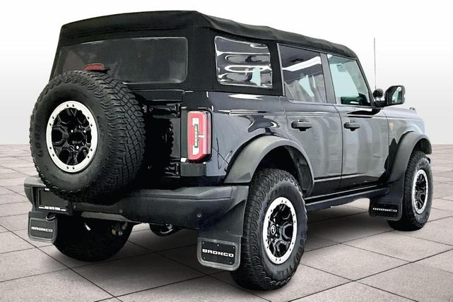 Photo of 2022 Shadow Black Ford Bronco