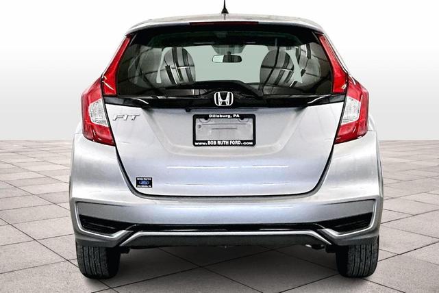 Photo of 2019 Lunar Silver Metallic Honda Fit