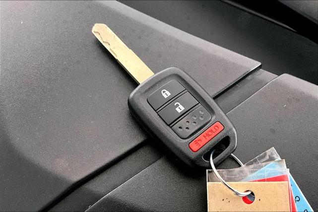 Photo of 2019 Lunar Silver Metallic Honda Fit