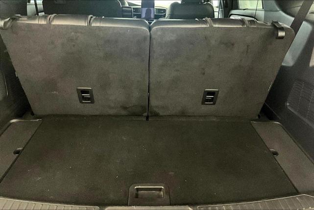 Photo of 2022 Agate Black Metallic Ford Explorer