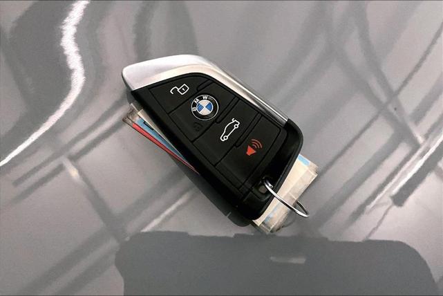 Photo of 2022 Gray Metallic BMW X3