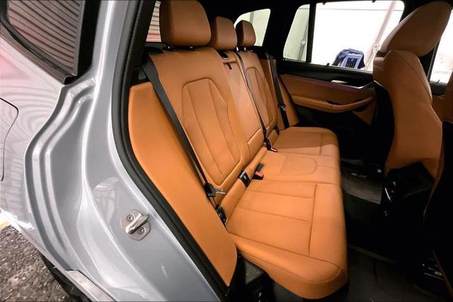 Photo of 2022 Gray Metallic BMW X3