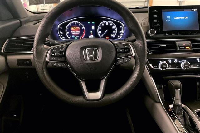 Photo of 2018 Lunar Silver Metallic Honda Accord