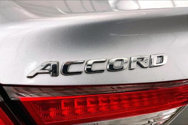 Photo of 2018 Lunar Silver Metallic Honda Accord