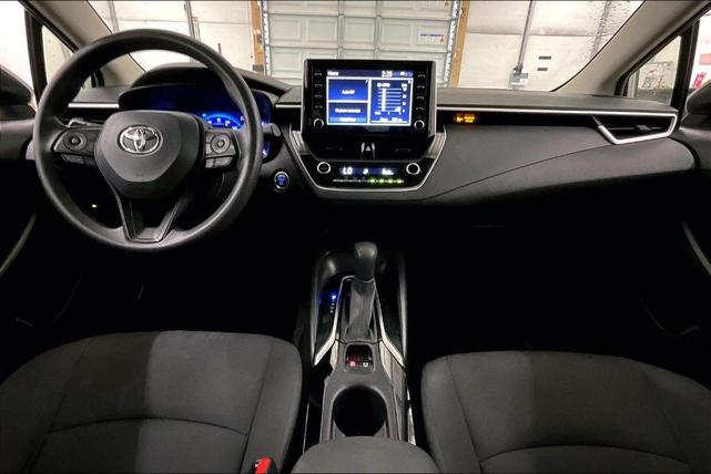 Photo of 2020 Classic Silver Metallic Toyota Corolla Hybrid