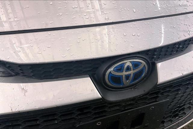 Photo of 2020 Classic Silver Metallic Toyota Corolla Hybrid