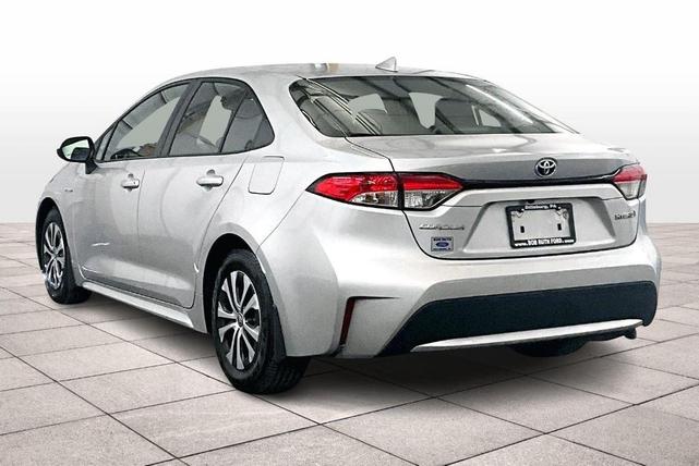 Photo of 2020 Classic Silver Metallic Toyota Corolla Hybrid