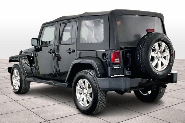 Photo of 2017 Black Clearcoat Jeep Wrangler Unlimited