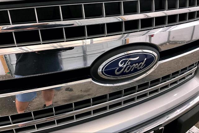 Photo of 2018 Ingot Silver Metallic Ford F-150