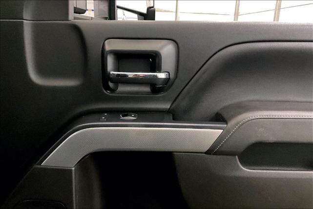 Photo of 2016 Black Chevrolet Silverado 2500
