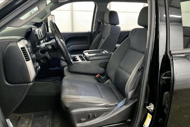 Photo of 2016 Black Chevrolet Silverado 2500