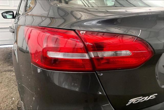 Photo of 2016 Magnetic Ford Focus