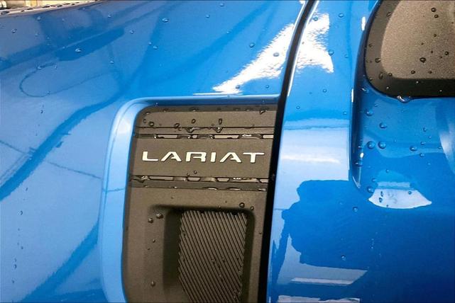 Photo of 2025 Blue Ford Maverick