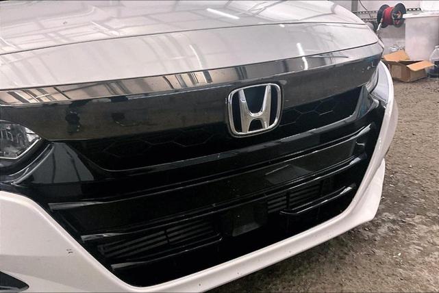 Photo of 2020 Platinum White Pearl Honda Accord