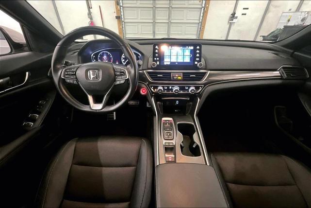 Photo of 2020 Platinum White Pearl Honda Accord