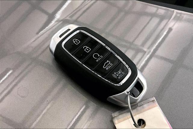 Photo of 2023 Metal Hyundai ELANTRA