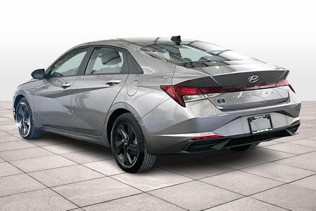 Photo of 2023 Metal Hyundai ELANTRA