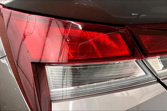 Photo of 2023 Metal Hyundai ELANTRA