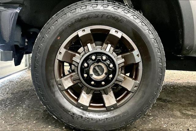 Photo of 2023 Antimatter Blue Metallic Ford F-250