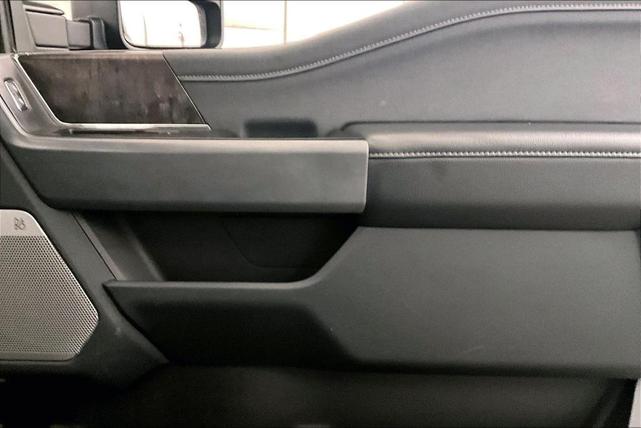 Photo of 2023 Antimatter Blue Metallic Ford F-250