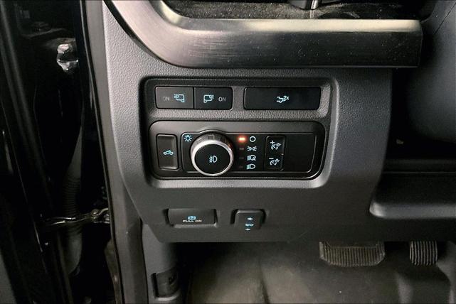 Photo of 2023 Antimatter Blue Metallic Ford F-250