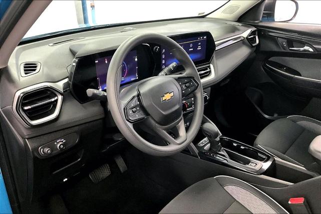 Photo of 2025 Marina Blue Chevrolet Trailblazer