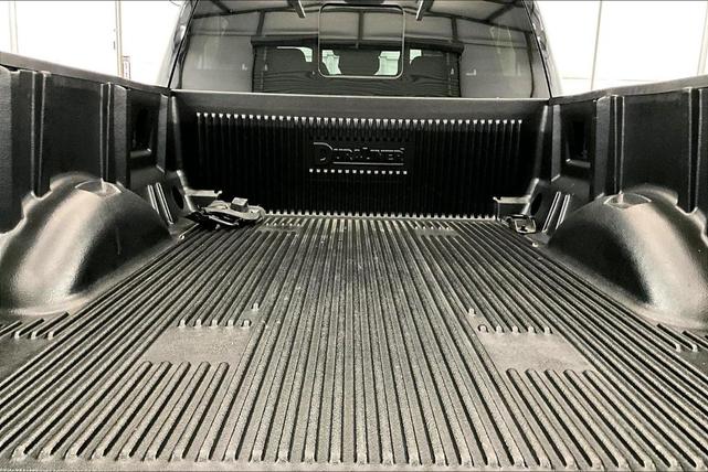 Photo of 2021 Agate Black Metallic Ford F-150