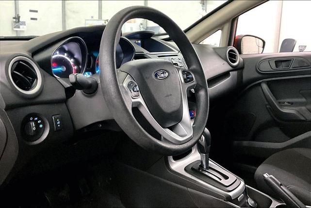 Photo of 2019 Hot Pepper Red Metallic Tinted Clearcoat Ford Fiesta