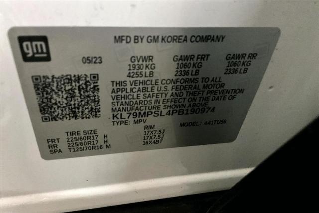 Photo of 2023 Summit White Chevrolet Trailblazer