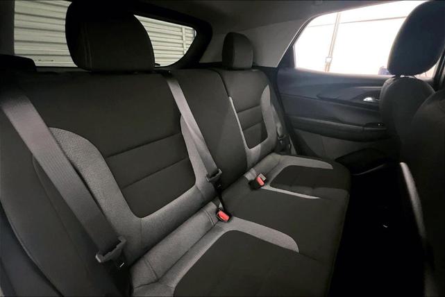 Photo of 2023 Summit White Chevrolet Trailblazer