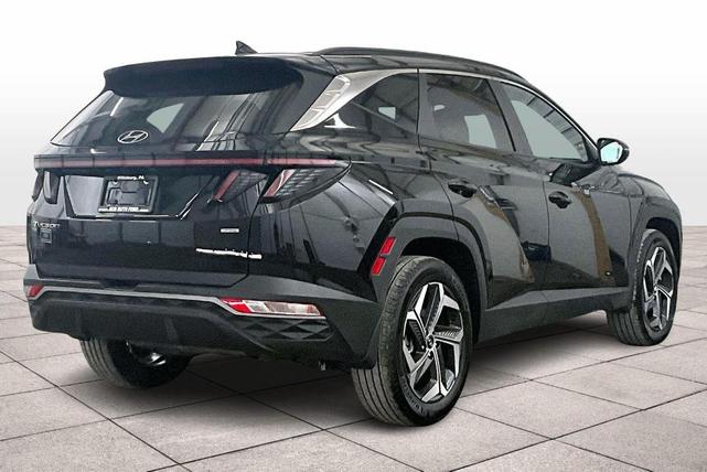 Photo of 2022 Phantom Black Hyundai TUCSON