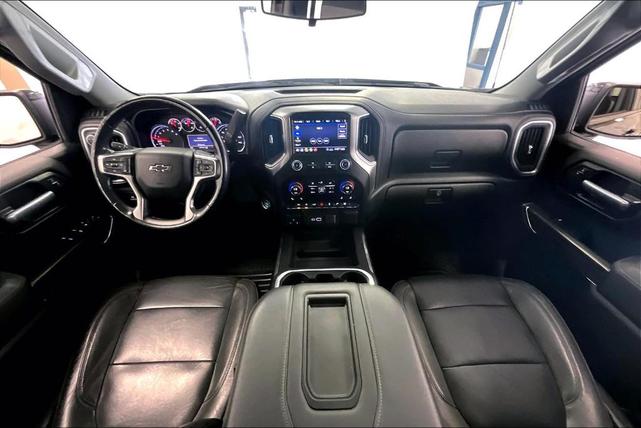 Photo of 2020 Black Chevrolet Silverado 1500