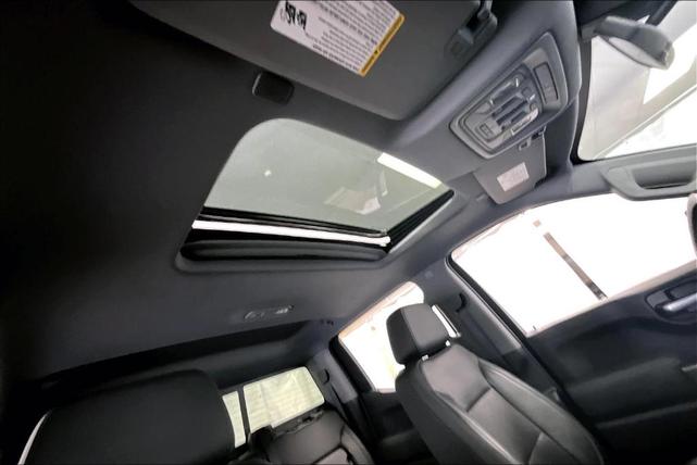 Photo of 2020 Black Chevrolet Silverado 1500