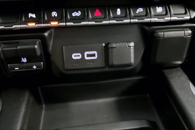 Photo of 2020 Black Chevrolet Silverado 1500