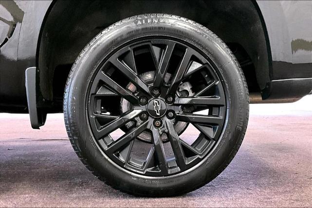 Photo of 2020 Black Chevrolet Silverado 1500