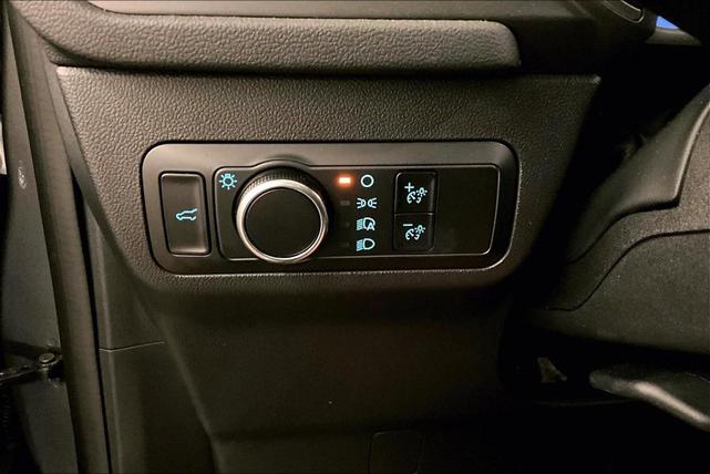 Photo of 2024 Gray Metallic Ford Escape