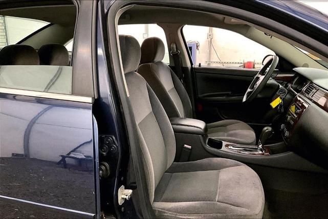 Photo of 2007 Imperial Blue Metallic Chevrolet Impala
