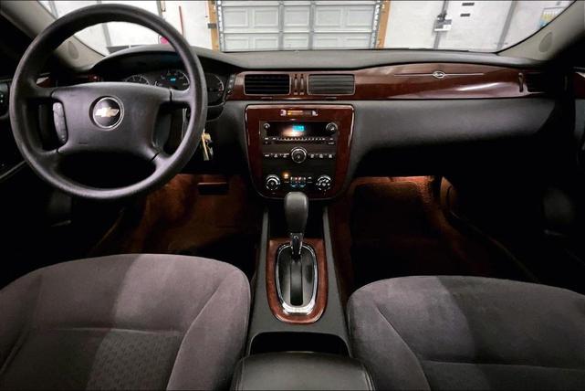 Photo of 2007 Imperial Blue Metallic Chevrolet Impala