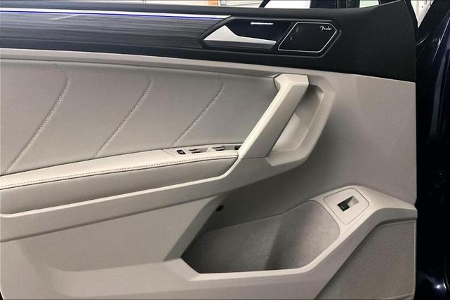 Photo of 2022 Atlantic Blue Volkswagen Tiguan