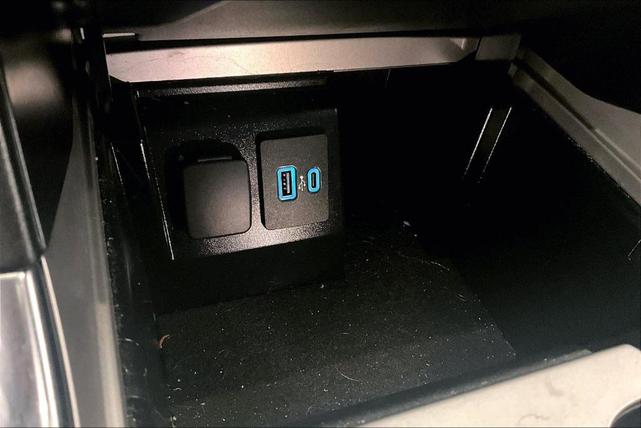 Photo of 2022 Carbonized Gray Metallic Ford Explorer