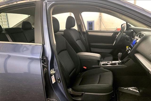 Photo of 2018 Twilight Blue Metallic Subaru Legacy