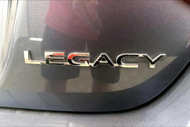 Photo of 2018 Twilight Blue Metallic Subaru Legacy