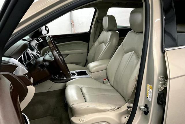 Photo of 2011 Gold Mist Metallic Cadillac SRX