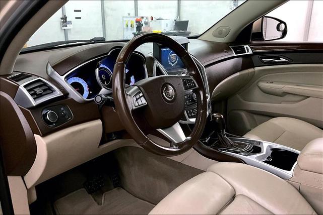 Photo of 2011 Gold Mist Metallic Cadillac SRX