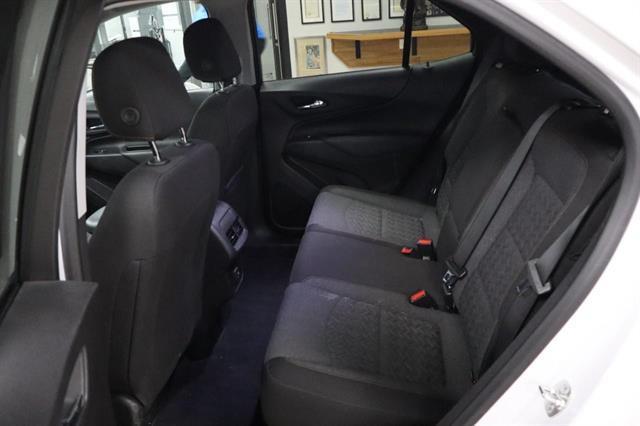 Photo of 2024 Summit White Chevrolet Equinox
