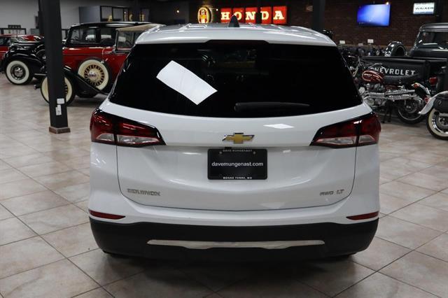 Photo of 2024 Summit White Chevrolet Equinox