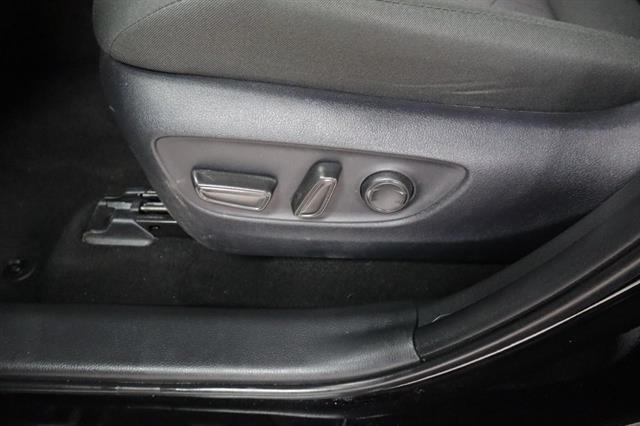 Photo of 2024 Midnight Black Metallic Toyota RAV4